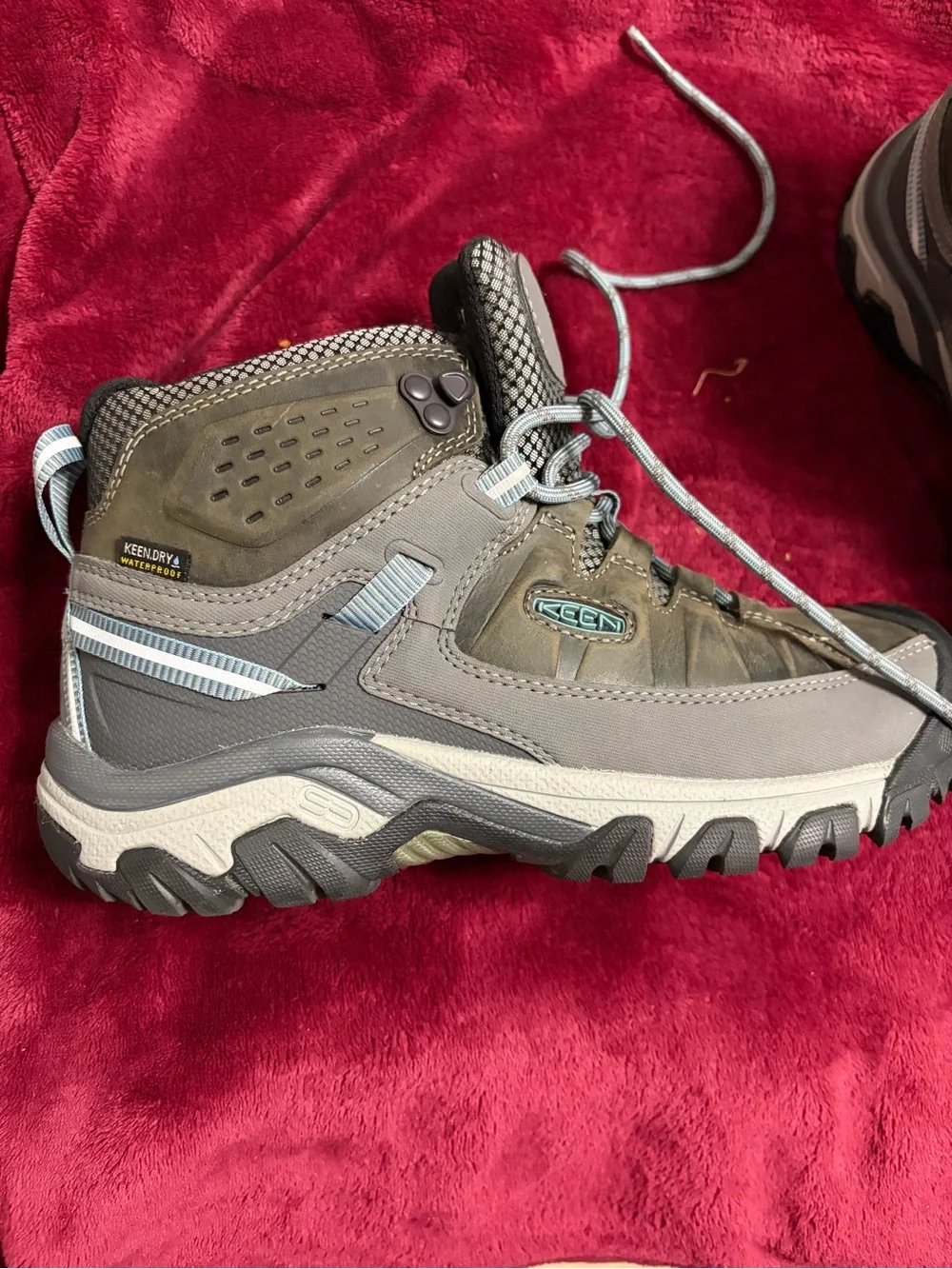 Keen women’s Targhee III waterproof mid hiking boots magnet/atlantic blue sz 7.5